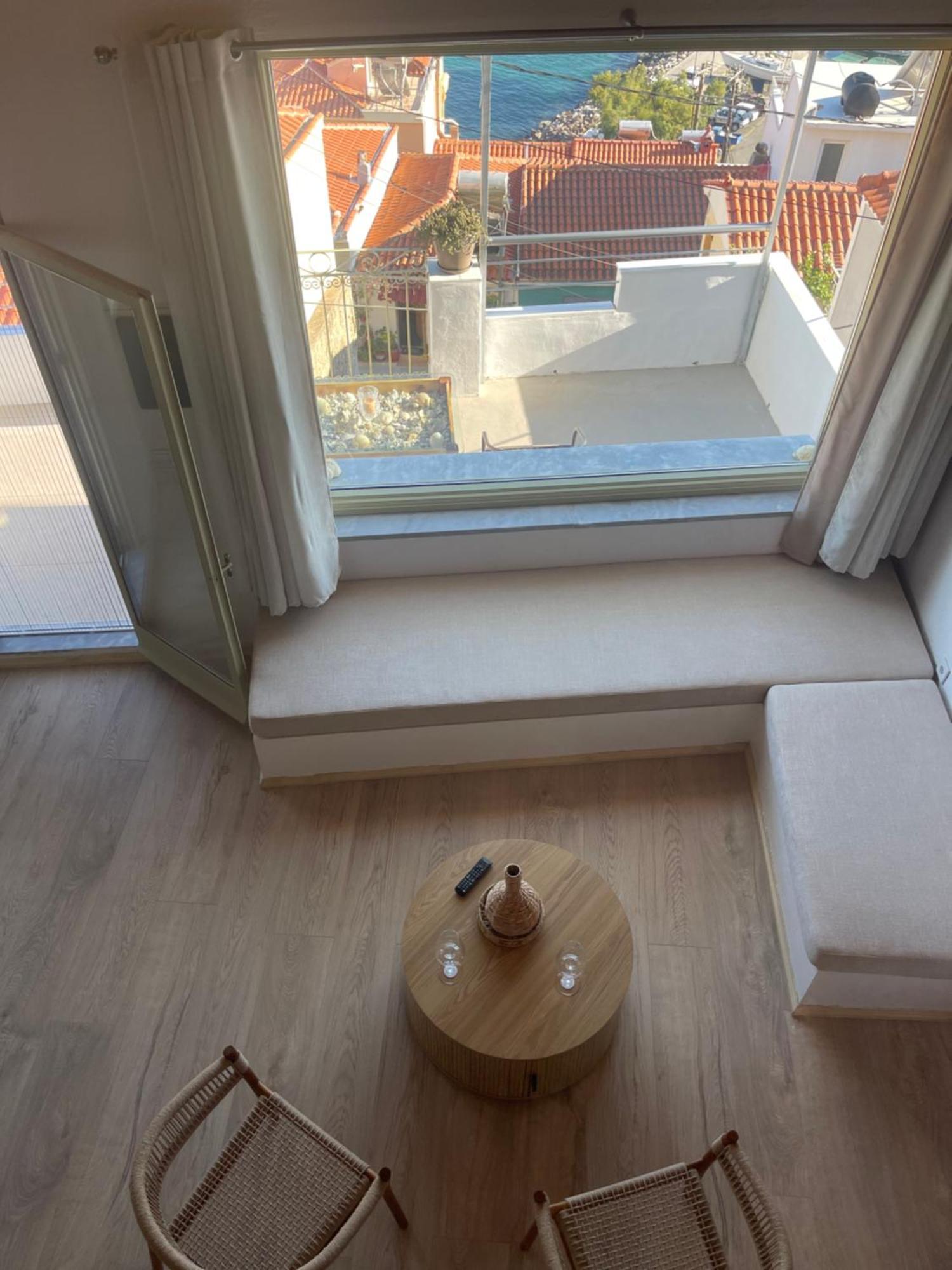 Michalelis Loft & Cave Apartman Plomári Kültér fotó