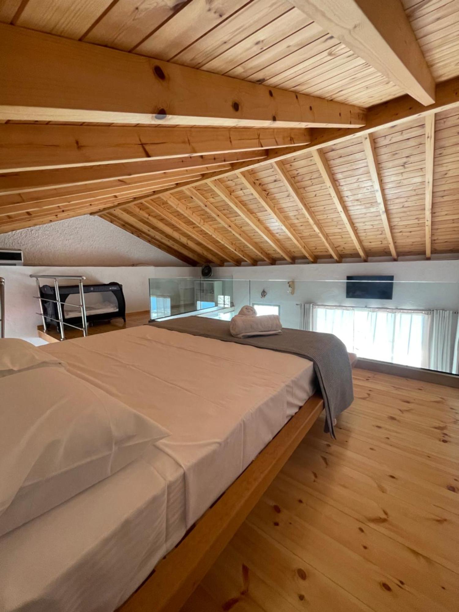 Michalelis Loft & Cave Apartman Plomári Kültér fotó