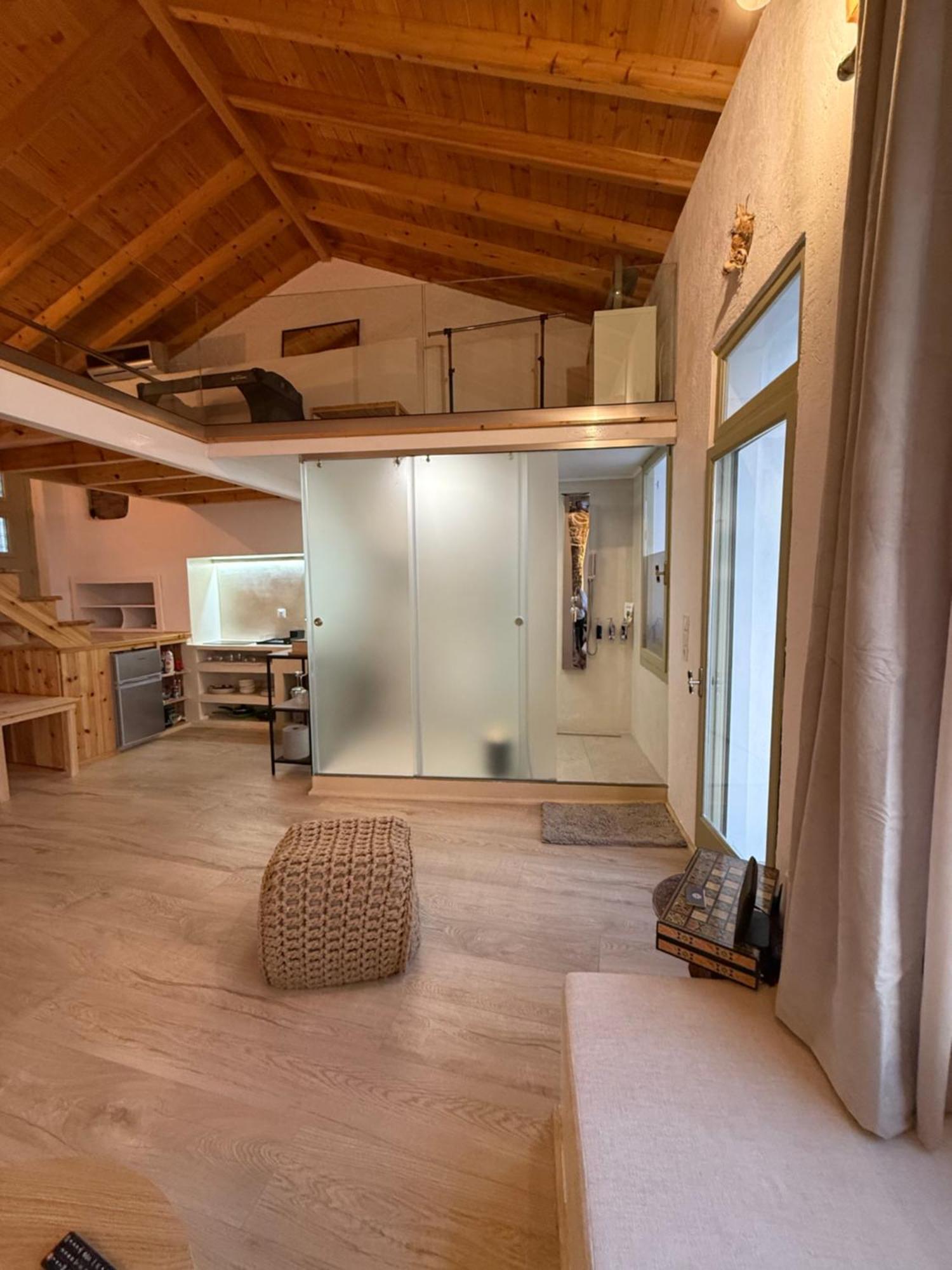 Michalelis Loft & Cave Apartman Plomári Kültér fotó
